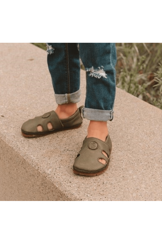 NEW! Pololo - Vegetable Tanned Leather - Barefoot Sandal - Baby & Kids (3 colors) - Nature's Wild Child