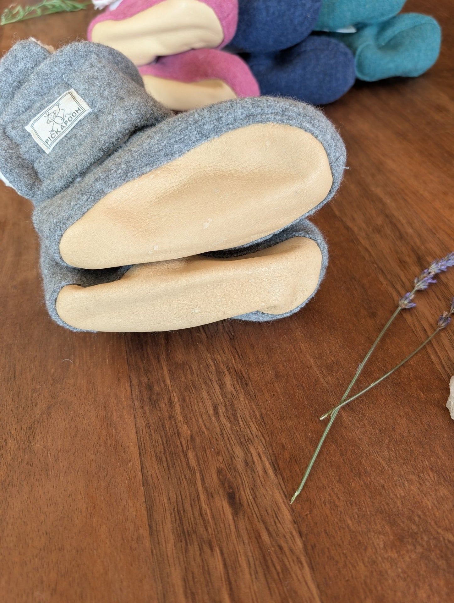 Pickapooh - Organic Boiled Wool - Organic Cotton Sherpa lined - Baby Booties - Nature's Wild Child