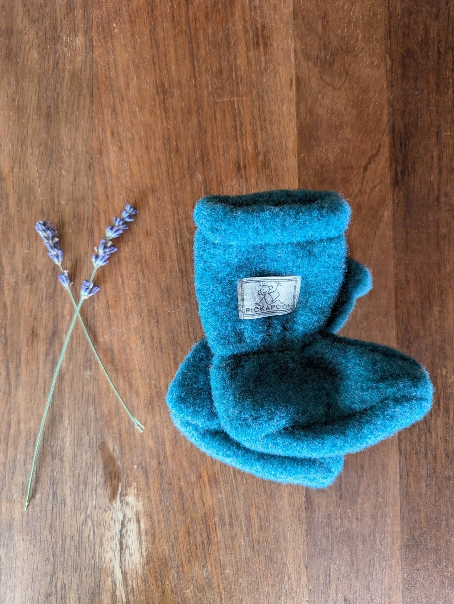 Pickapooh - Organic Wool Fleece - Baby Booties - Nature's Wild Child