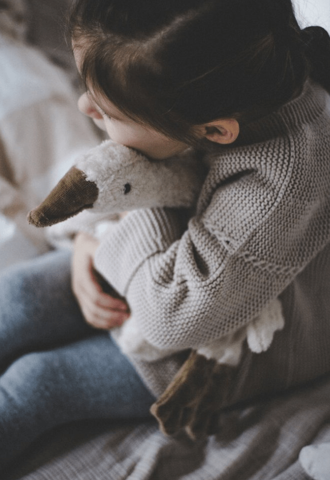 Senger - GOTS Organic Cotton Stuffed Animal - Small White Goose - Nature's Wild Child