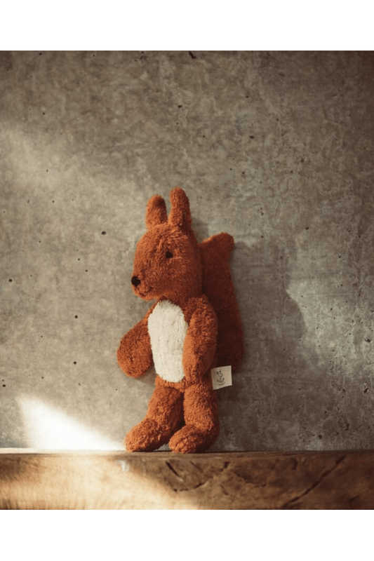 Senger - GOTS Organic Cotton Wool Stuffed Animal - Small Squirrel - Nature's Wild Child