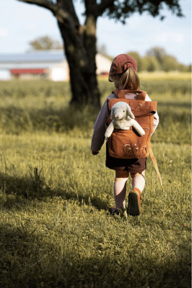 Senger - GOTS Organic Cotton Stuffed Animal - Small Lamb - Nature's Wild Child