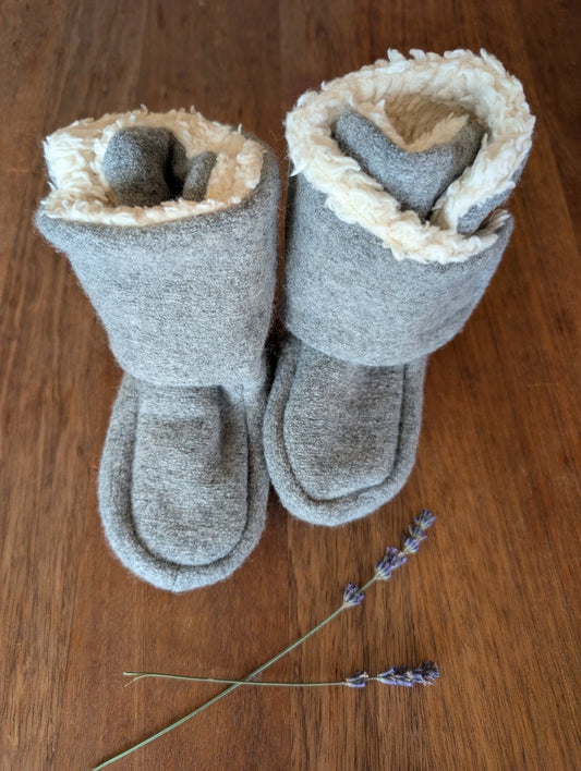 Pickapooh - Organic Boiled Wool - Organic Cotton Sherpa lined - Baby Booties - Nature's Wild Child