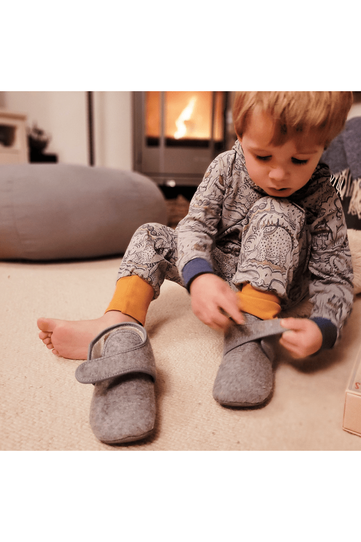 Pololo - Organic Wool (from Disana) Barefoot Slippers with Velcro - Babies & Toddlers - Nature's Wild Child