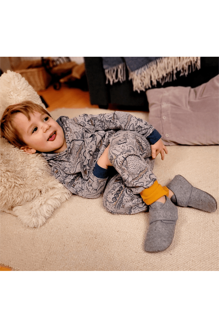 Pololo - Organic Wool (from Disana) Barefoot Slippers with Velcro - Babies & Toddlers - Nature's Wild Child