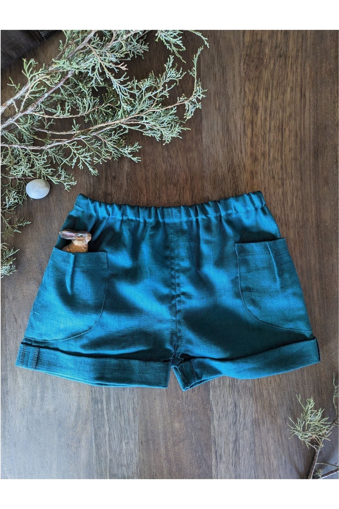 Kleine Schobbejak - Stonewashed Linen Shorts - Nature's Wild Child