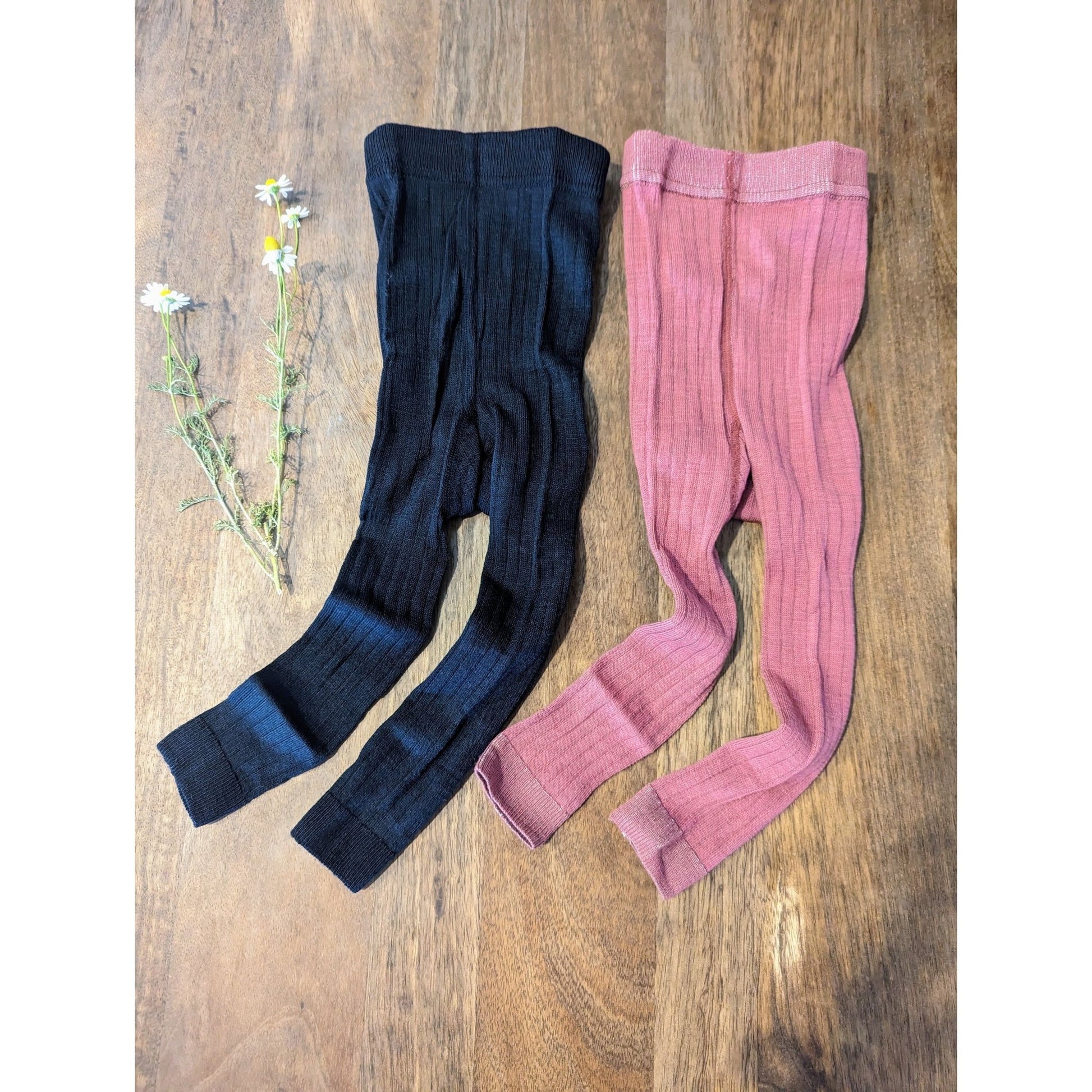 https://natureswildchild.com/cdn/shop/products/pure-pure-organic-wool-and-cotton-footless-tights-759512.jpg?v=1700429377&width=1946